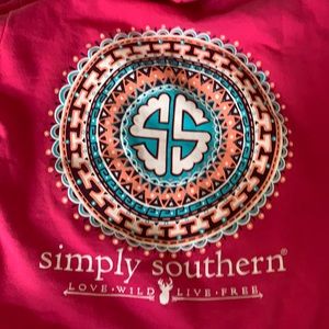 Women’s medium simply southern hoodie Sz medium